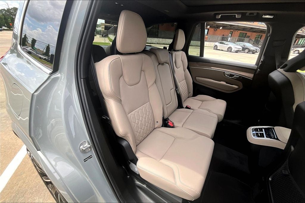 2026 Volvo XC90 B6 Plus 7-Seater