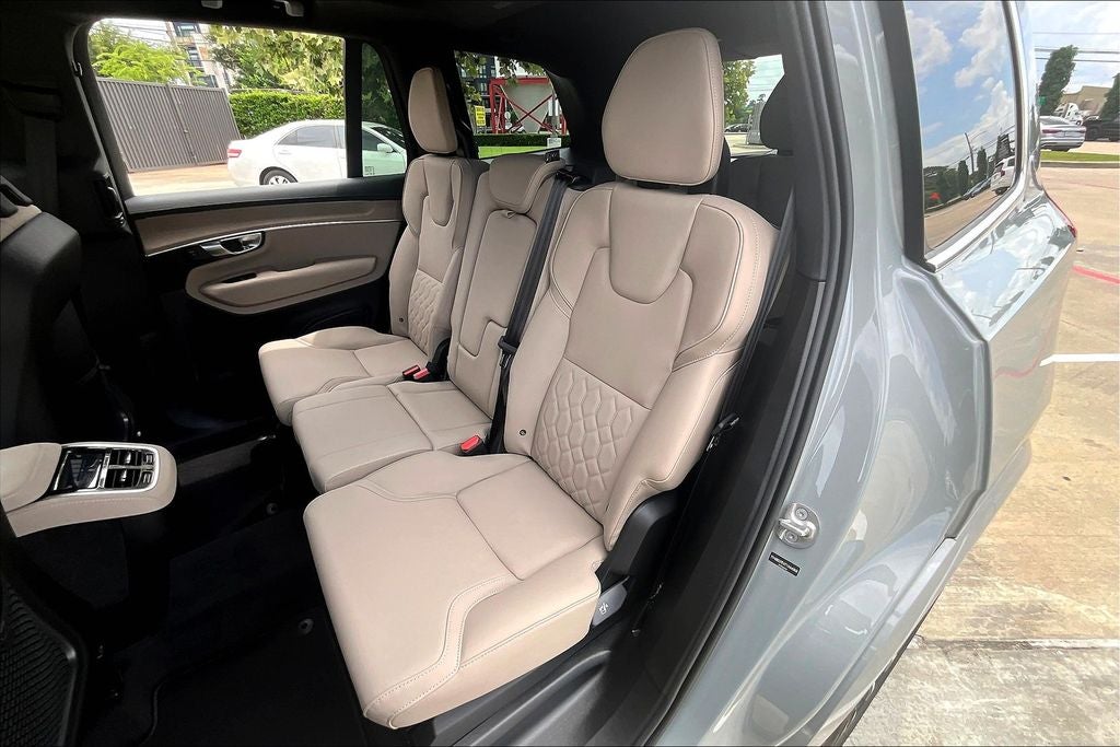 2026 Volvo XC90 B6 Plus 7-Seater
