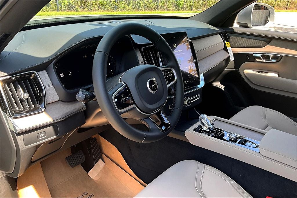 2026 Volvo XC90 B6 Plus 7-Seater