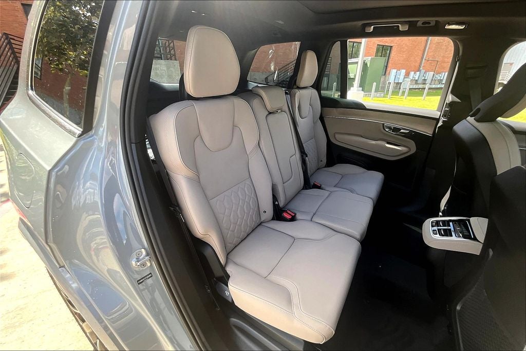 2026 Volvo XC90 B6 Plus 7-Seater