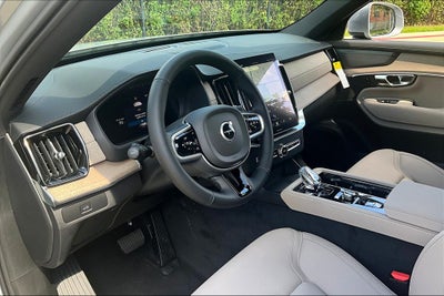 2026 Volvo XC90 B6 Plus 7-Seater