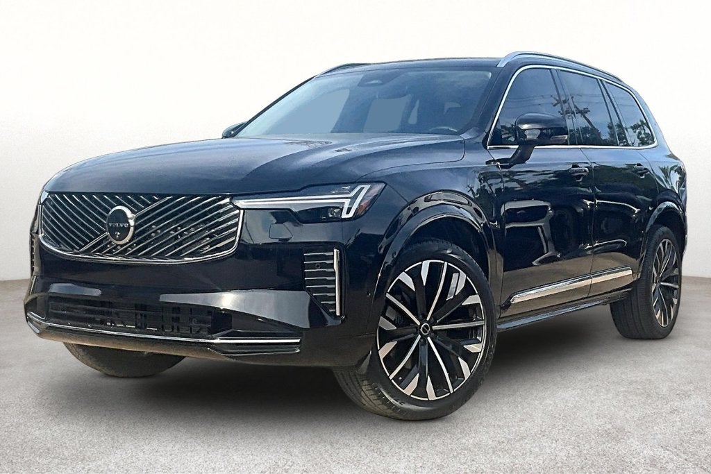 2026 Volvo XC90 B6 Plus 7-Seater