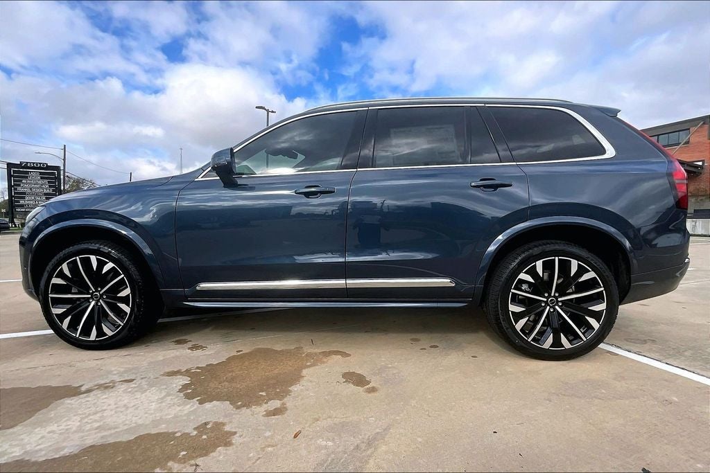 2026 Volvo XC90 B6 Plus 7-Seater