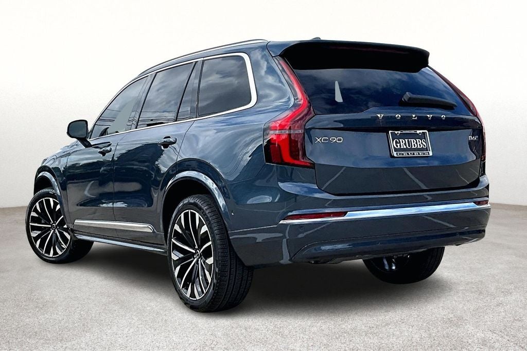 2026 Volvo XC90 B6 Plus 7-Seater