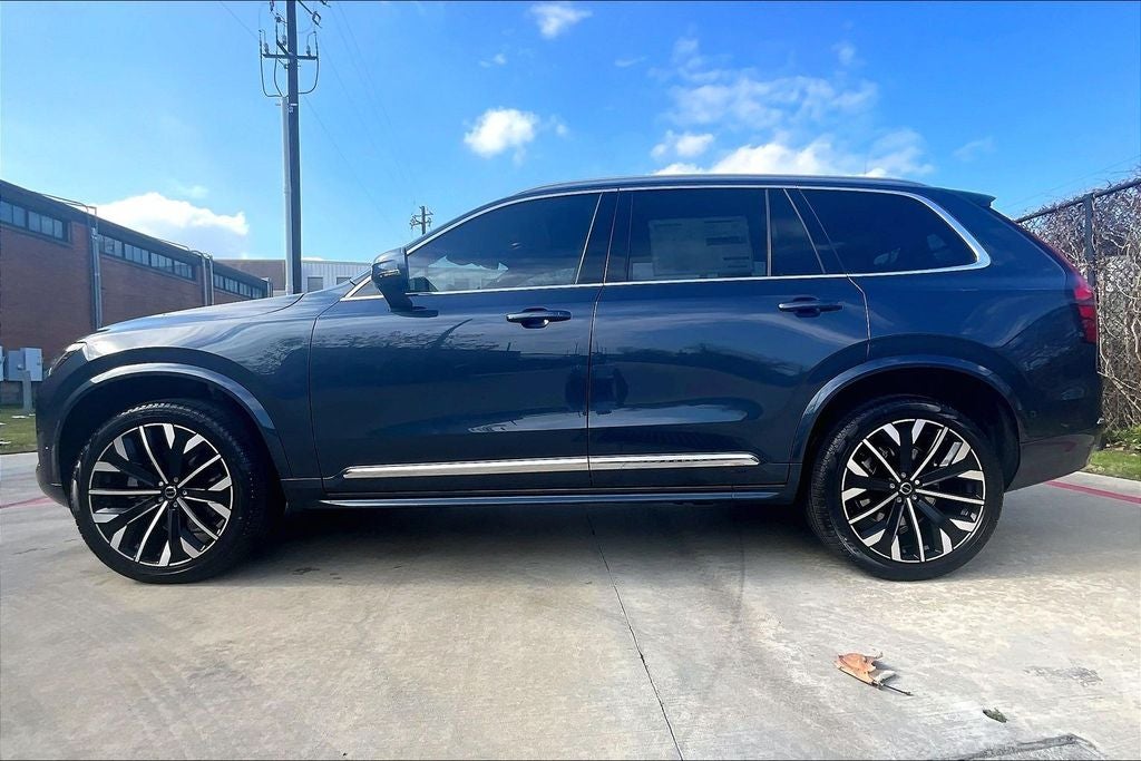 2026 Volvo XC90 B6 Plus 7-Seater