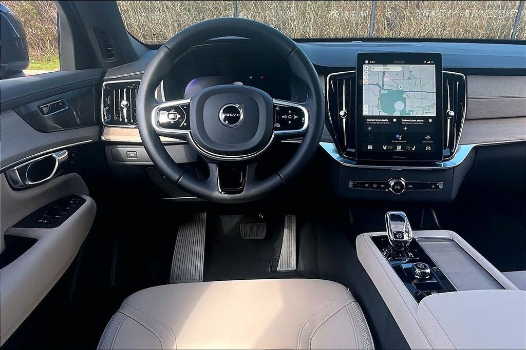 2026 Volvo XC90 B6 Plus 7-Seater