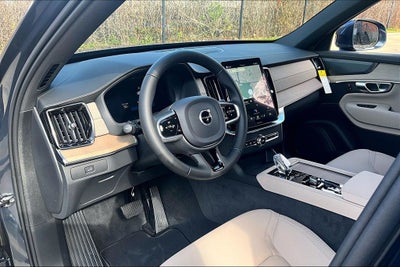 2026 Volvo XC90 B6 Plus 7-Seater