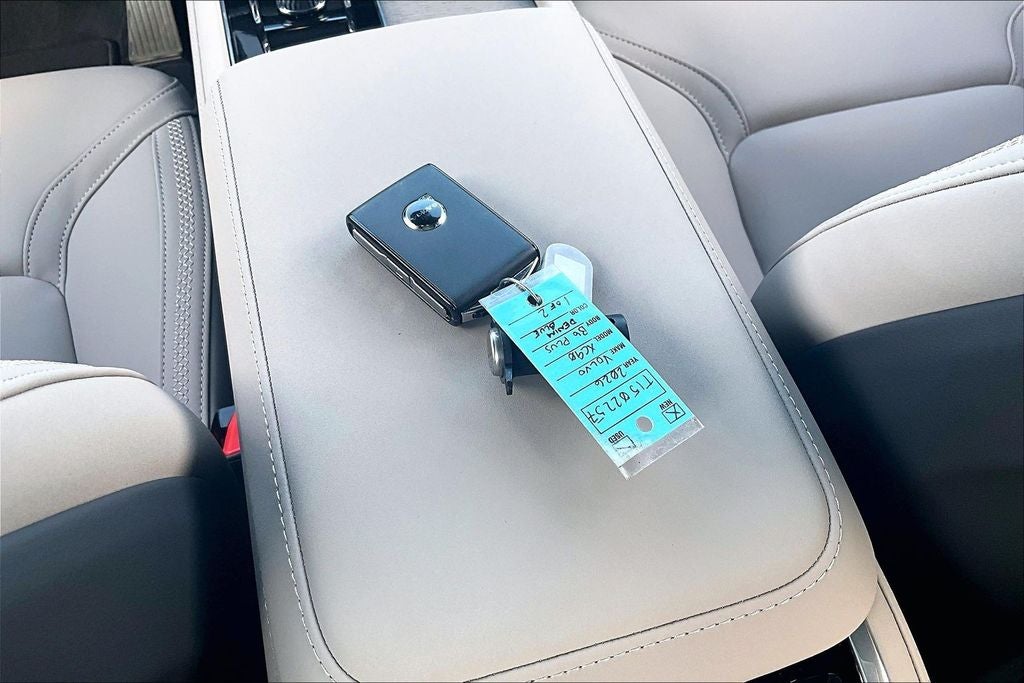 2026 Volvo XC90 B6 Plus 7-Seater