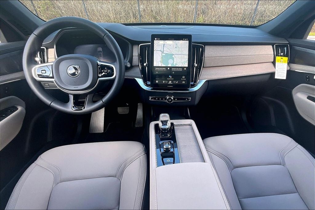 2026 Volvo XC90 B6 Plus 7-Seater