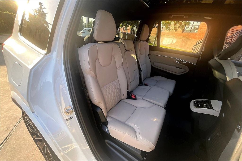 2027 Volvo XC90 B6 Plus 7-Seater