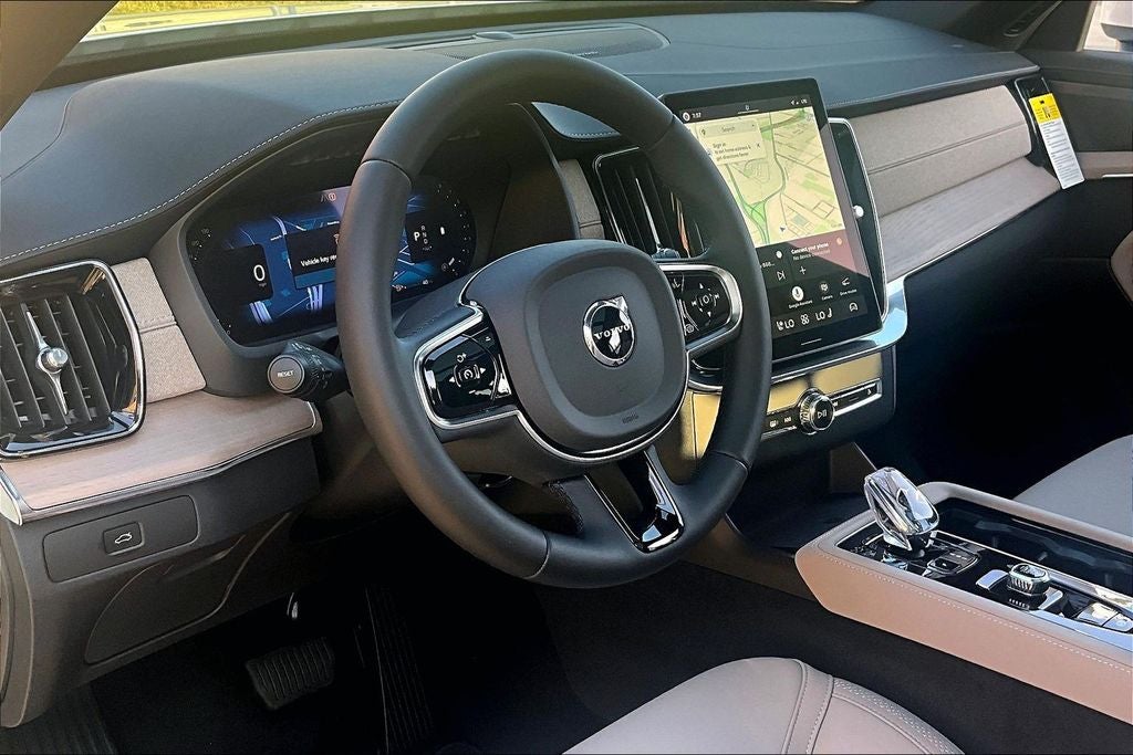 2027 Volvo XC90 B6 Plus 7-Seater