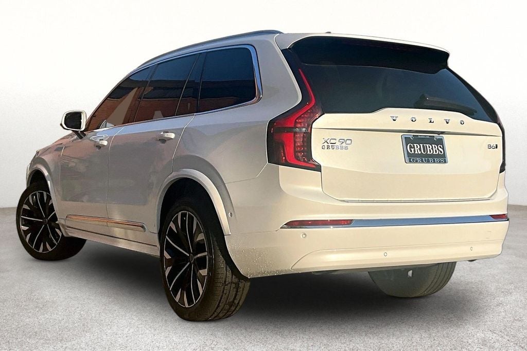 2027 Volvo XC90 B6 Plus 7-Seater