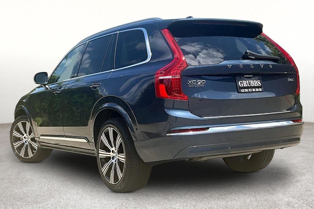 2025 Volvo XC90 B6 Plus 7-Seater