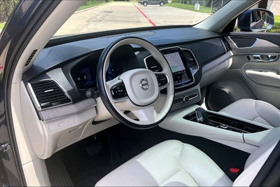 2025 Volvo XC90 B6 Plus 7-Seater
