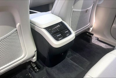 2025 Volvo XC90 B6 Plus 7-Seater