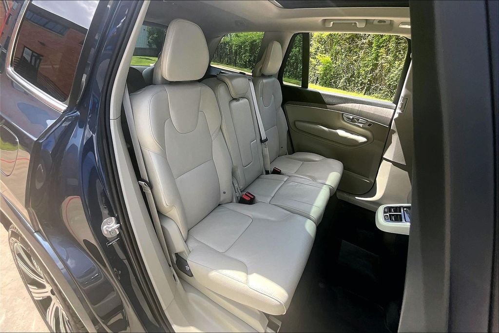 2025 Volvo XC90 B6 Plus 7-Seater