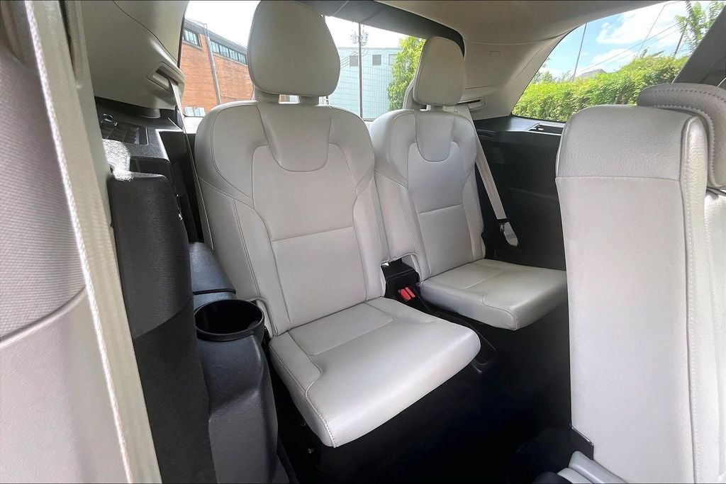 2025 Volvo XC90 B6 Plus 7-Seater
