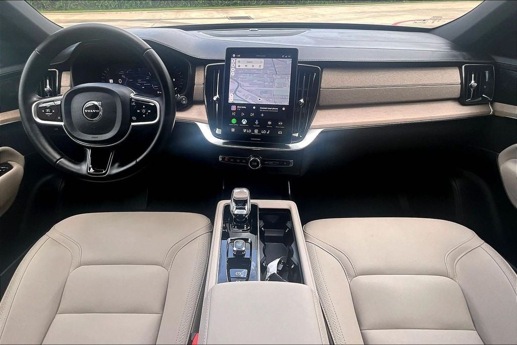 2026 Volvo XC90 B6 Plus 7-Seater