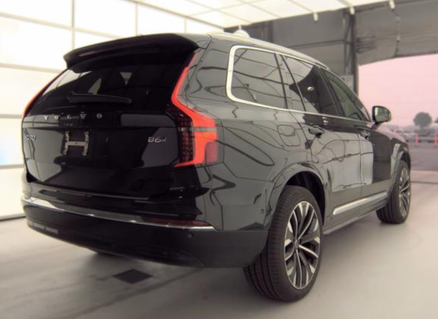 2026 Volvo XC90 B6 Plus 7-Seater