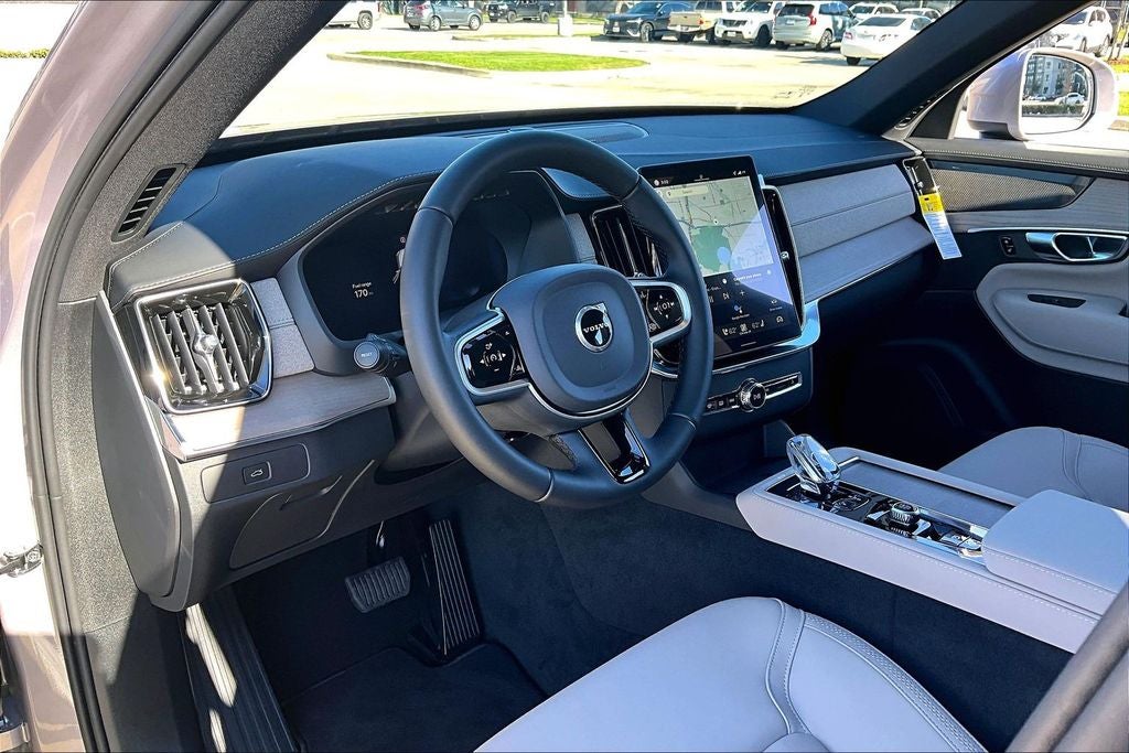 2026 Volvo XC90 B6 Plus 7-Seater