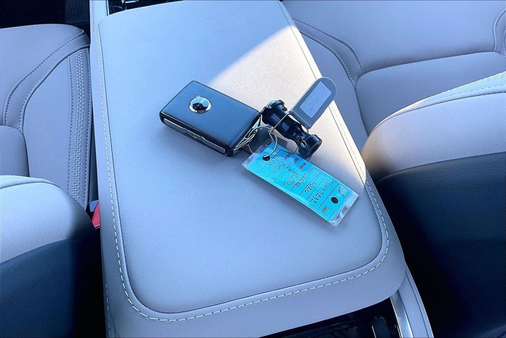 2026 Volvo XC90 B6 Plus 7-Seater