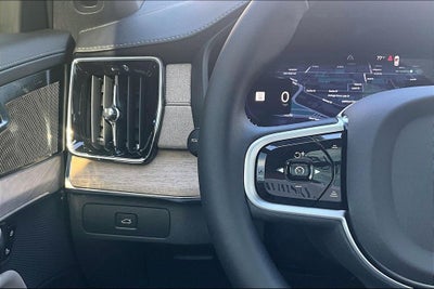 2026 Volvo XC90 B6 Plus 7-Seater