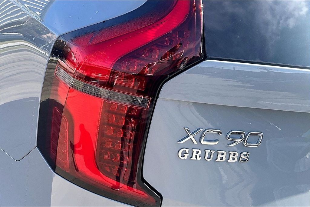 2026 Volvo XC90 B6 Plus 7-Seater