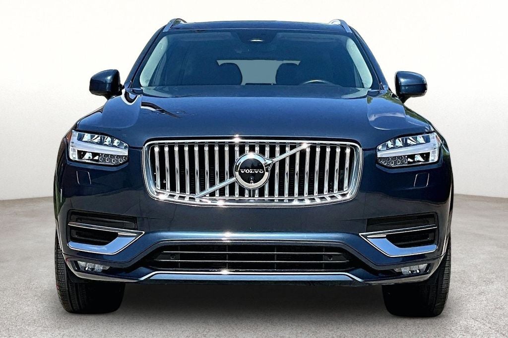 2024 Volvo XC90 B6 Plus Bright Theme
