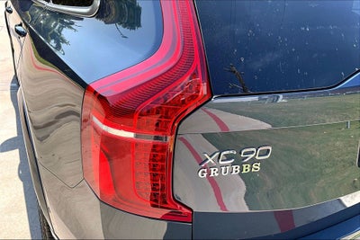 2024 Volvo XC90 B6 Plus Bright Theme