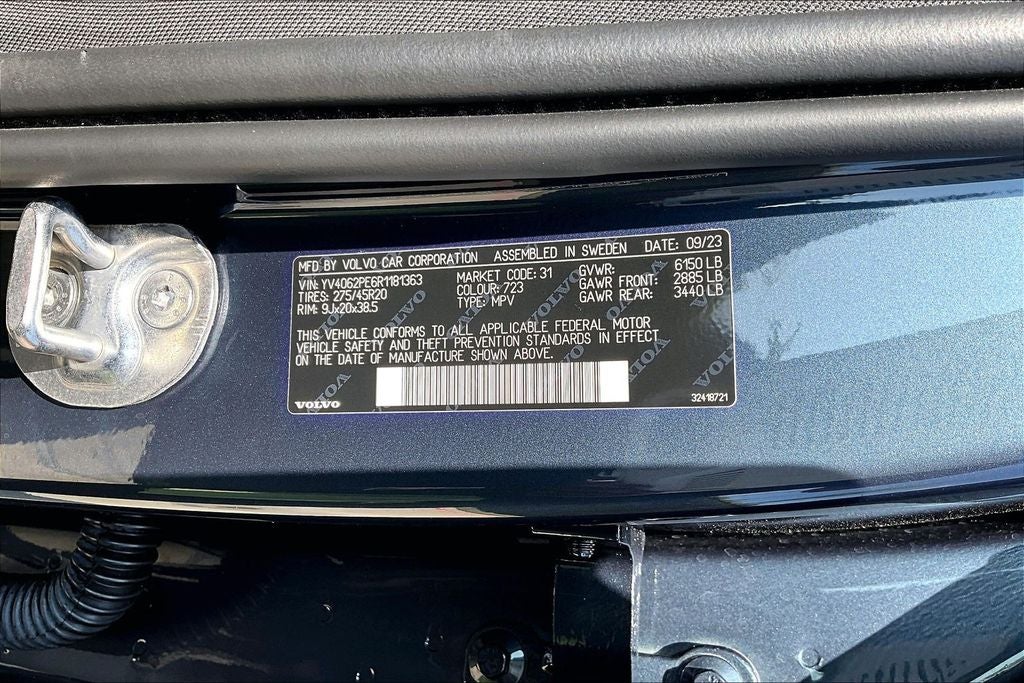 2024 Volvo XC90 B6 Plus Bright Theme