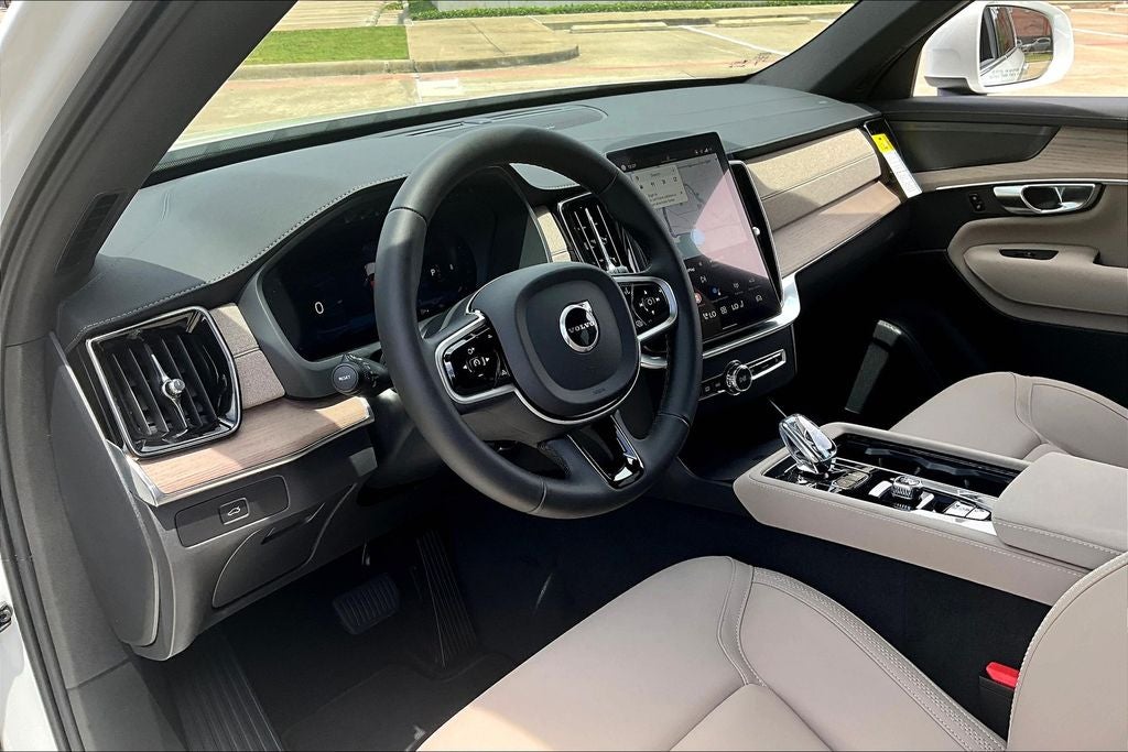 2026 Volvo XC90 B6 Plus 7-Seater