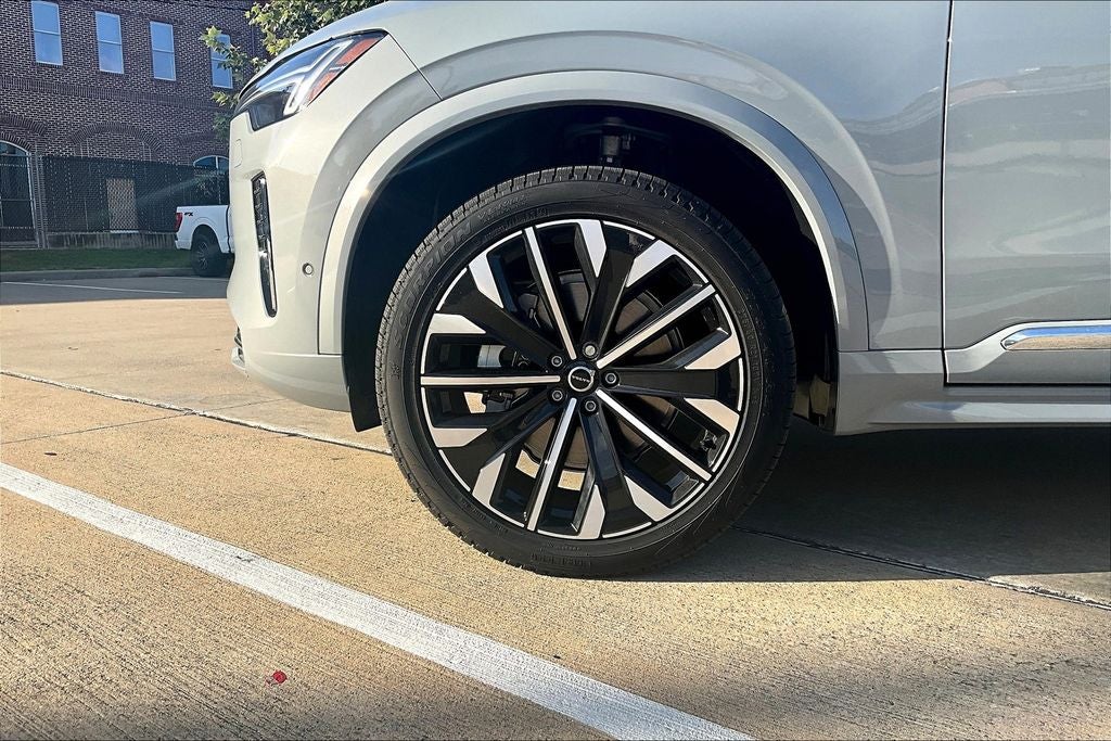 2026 Volvo XC90 B6 Plus 7-Seater