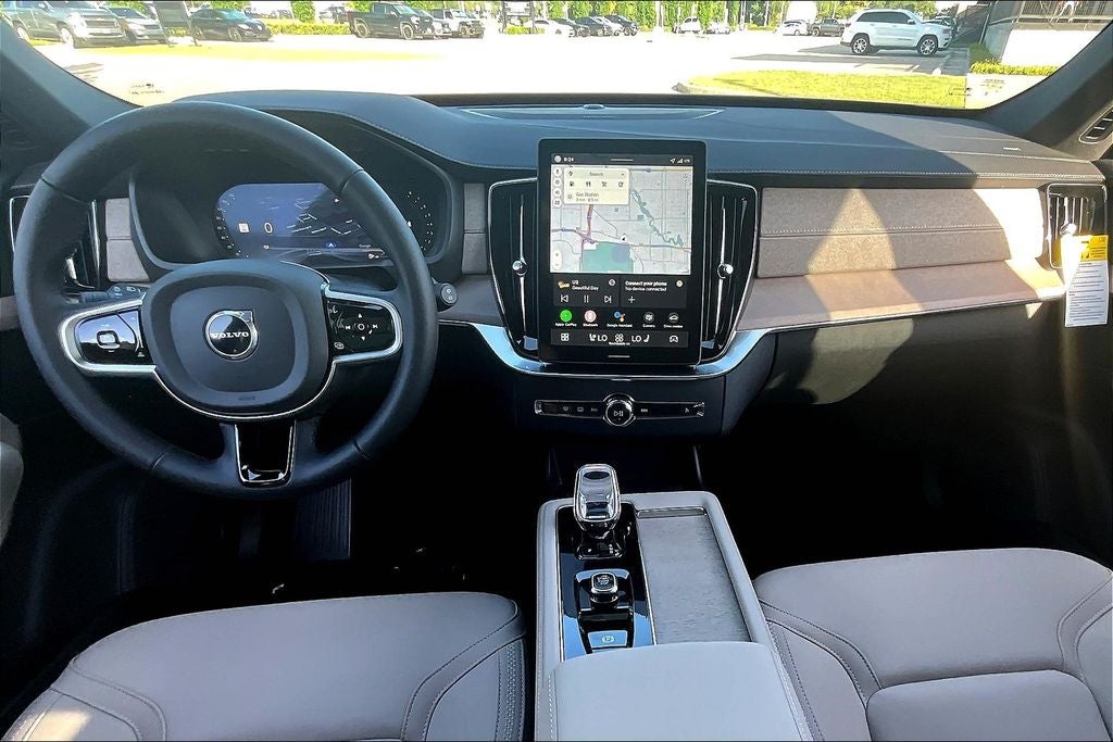 2026 Volvo XC90 B6 Plus 7-Seater