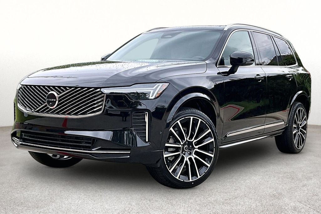 2026 Volvo XC90 B6 Plus 7-Seater