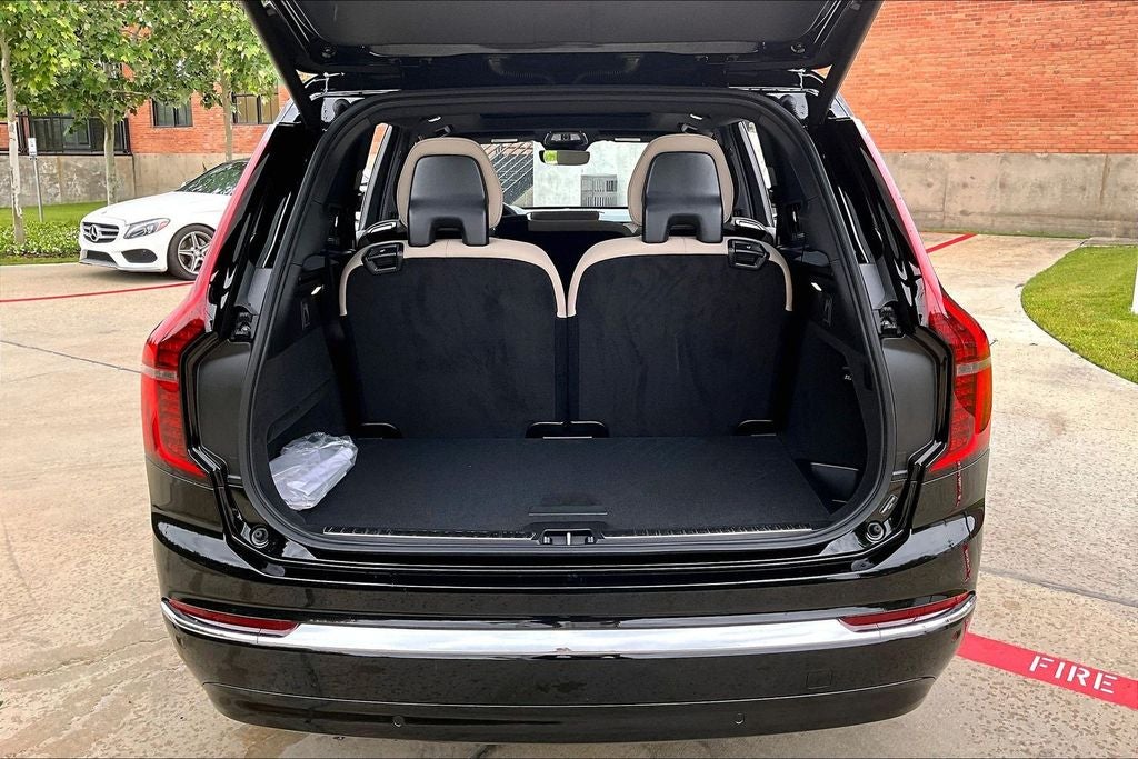 2026 Volvo XC90 B6 Plus 7-Seater