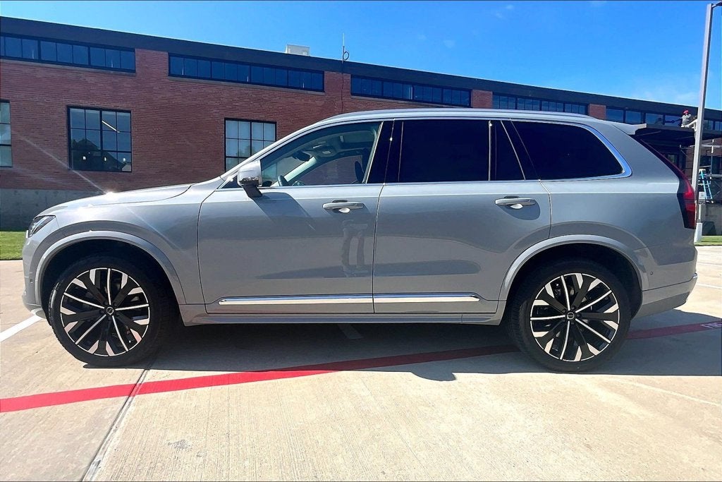 2027 Volvo XC90 B6 Plus 7-Seater