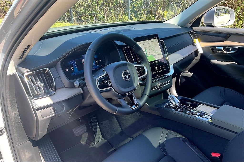 2027 Volvo XC90 B6 Plus 7-Seater