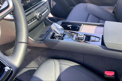 2027 Volvo XC90 B6 Plus 7-Seater