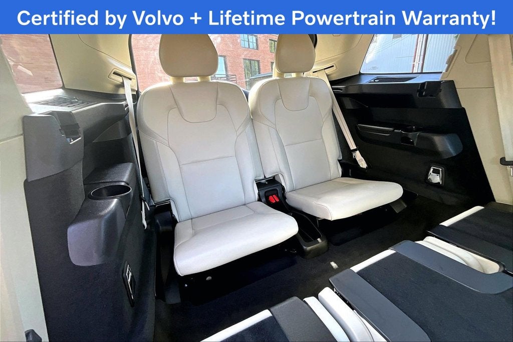 2025 Volvo XC90 B6 Plus 7-Seater