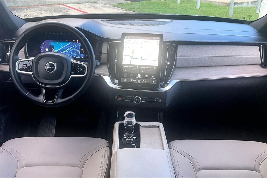 2026 Volvo XC90 B6 Plus 7-Seater