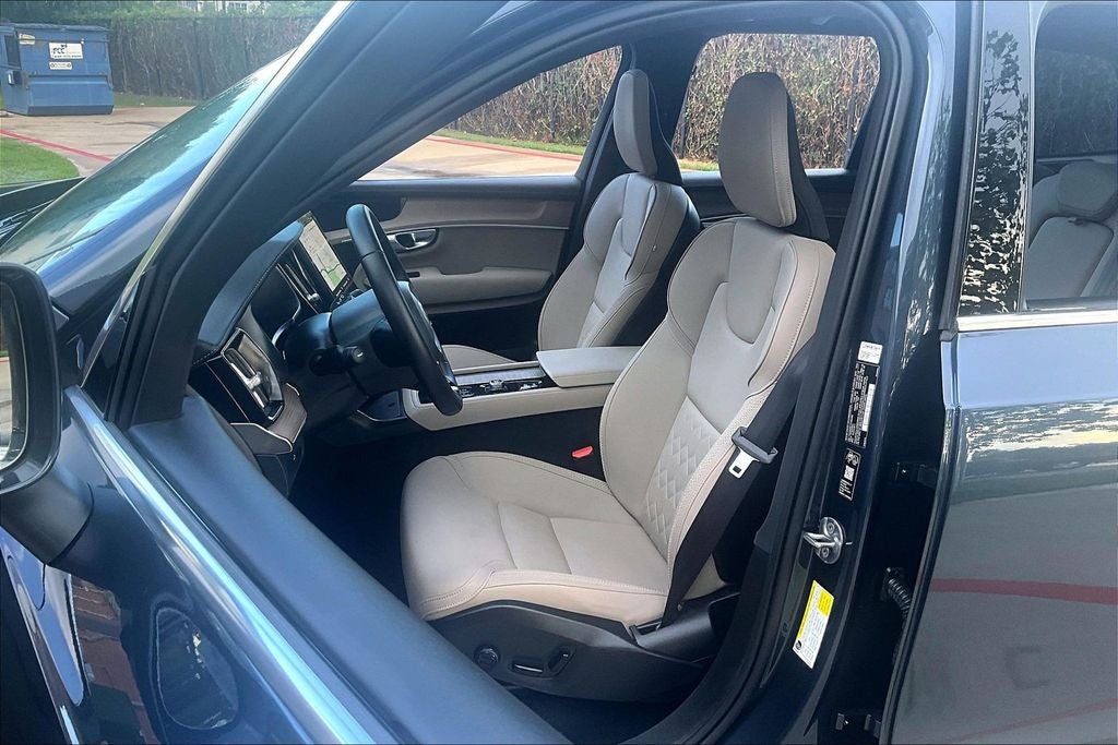 2026 Volvo XC90 B6 Plus 7-Seater