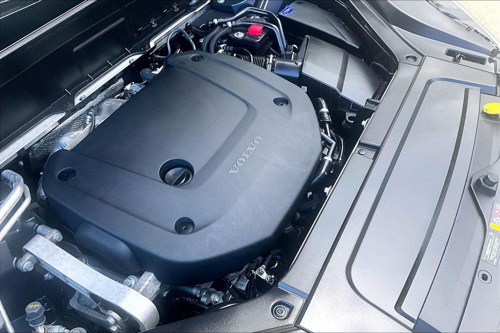 2026 Volvo XC90 B6 Plus 7-Seater