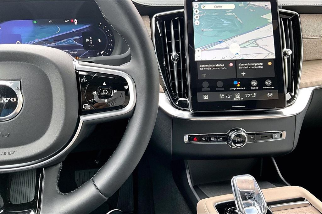 2026 Volvo XC90 B6 Plus 7-Seater