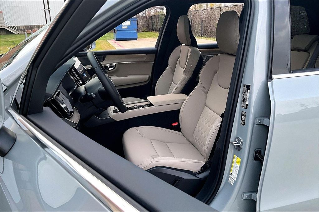 2026 Volvo XC90 B6 Plus 7-Seater