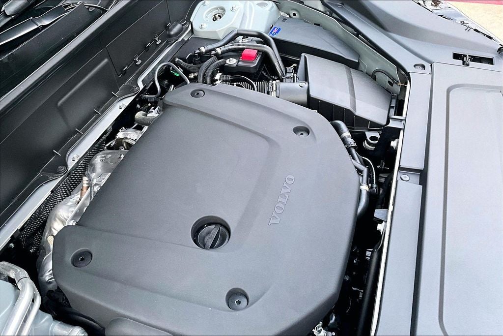 2026 Volvo XC90 B6 Plus 7-Seater