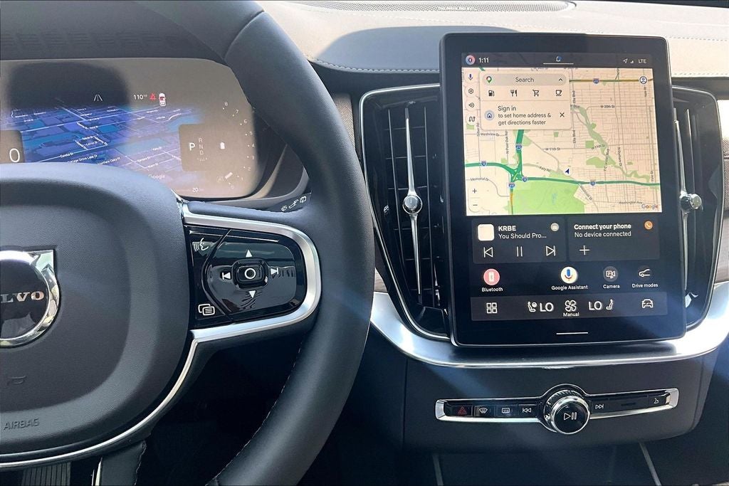 2027 Volvo XC90 B6 Plus 7-Seater