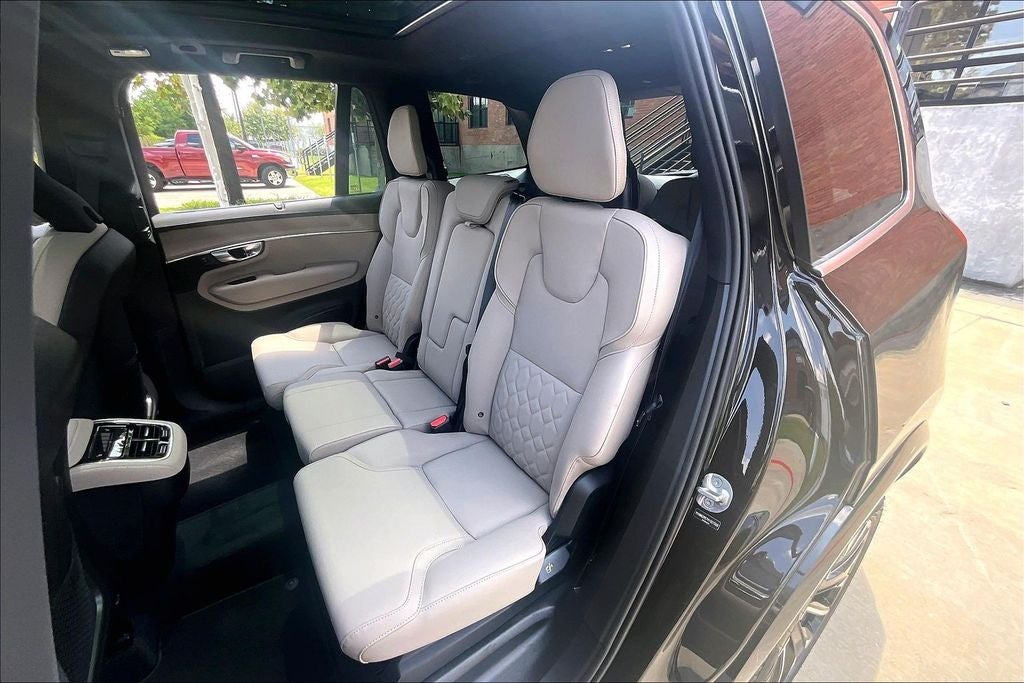 2027 Volvo XC90 B6 Plus 7-Seater