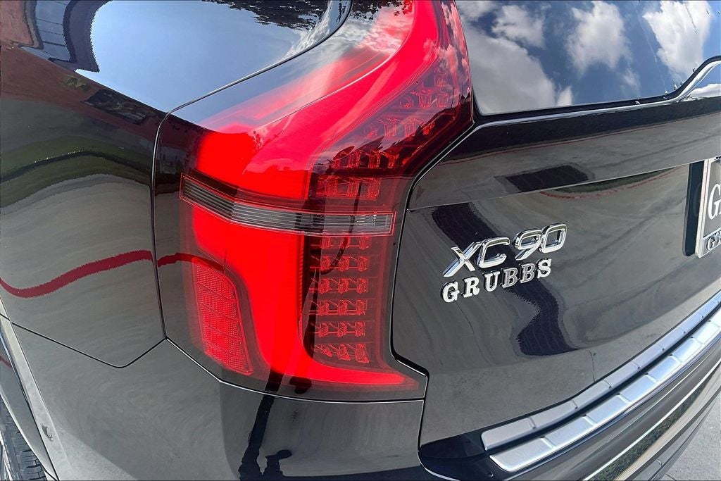 2027 Volvo XC90 B6 Plus 7-Seater