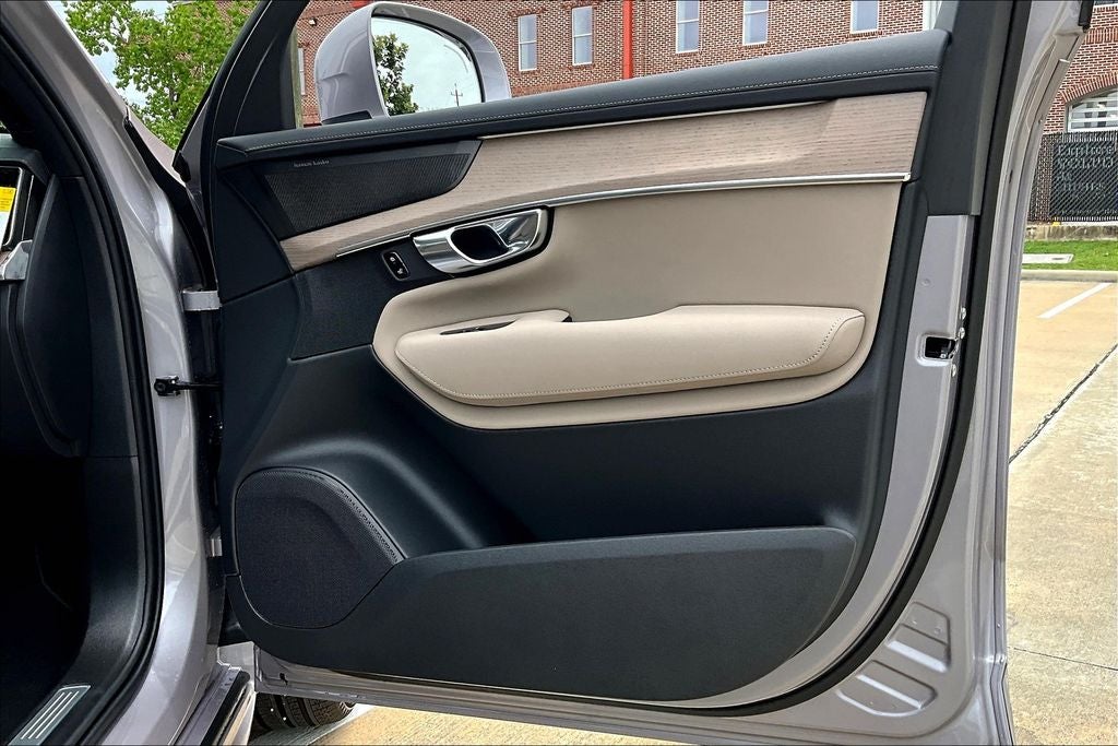 2026 Volvo XC90 B6 Plus 7-Seater