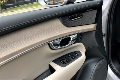 2026 Volvo XC90 B6 Plus 7-Seater